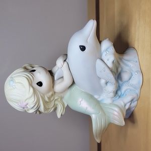 Precious Moments "Water I Do Without You" Sea of Friendship Series